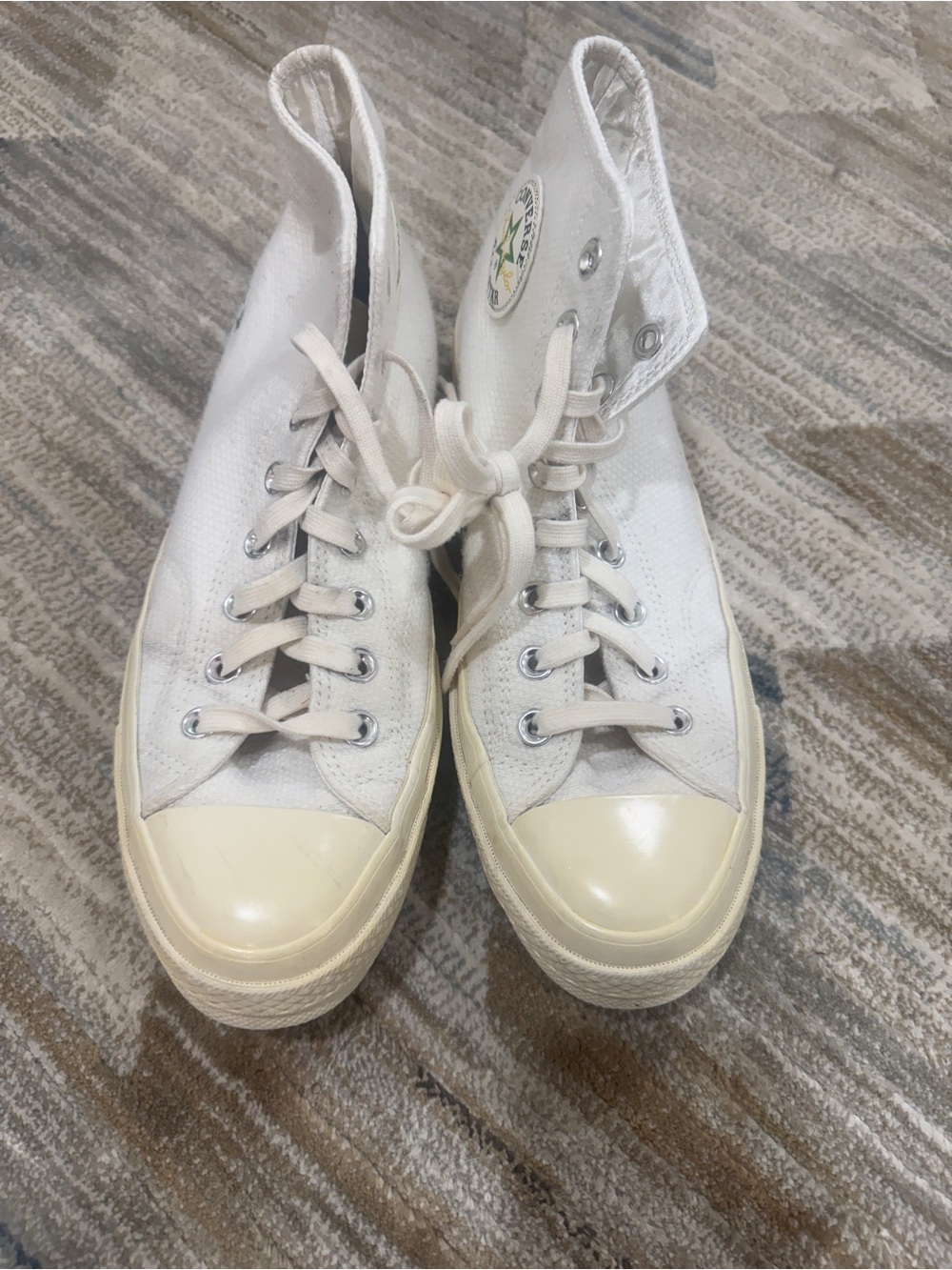 Converse Kids White High-Top Sneakers with Green Star Details - Picture 2 of 6